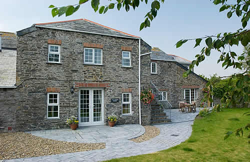 Three luxury self catering holiday cottages in a charming barn complex near Polzeath and Padstow
