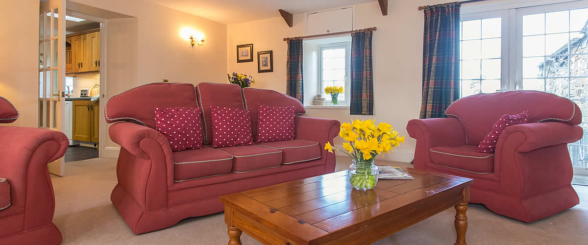 The lounge at The Granary Holiday Cottage