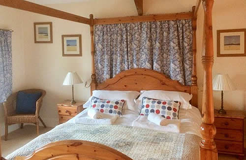 The Goose House, sleeps 2, ideal for a romantic break just 10 minutes from the beaches in North Cornwall